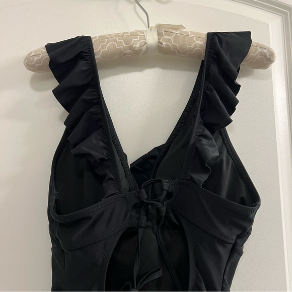 Unbranded Ruffle Plunge One-Piece Swimsuit Black High Cut Padded - Picture 5 of 5